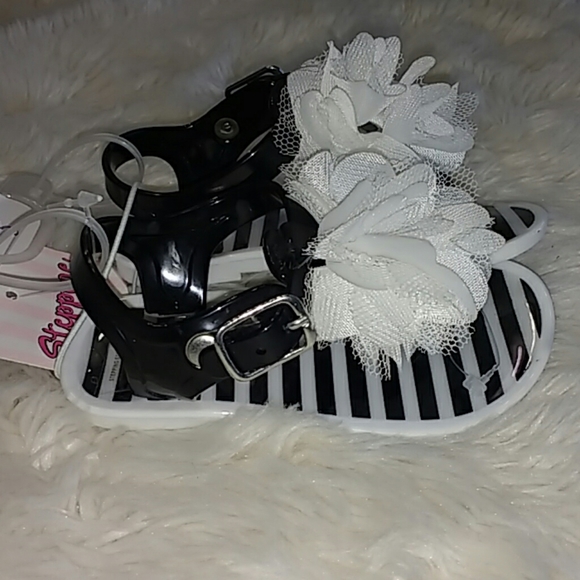 STEPPING STONES BLACK & WHITE STRIPED STRAPPY BABY JELLY SANDALS SIZE 5 - Picture 5 of 9